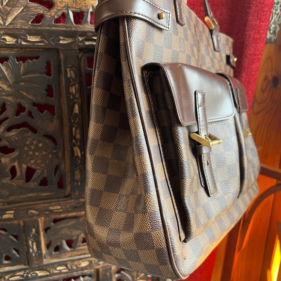 Gorgeous Brown Checkered Tote Shoulder Bag - Picture 10 of 12